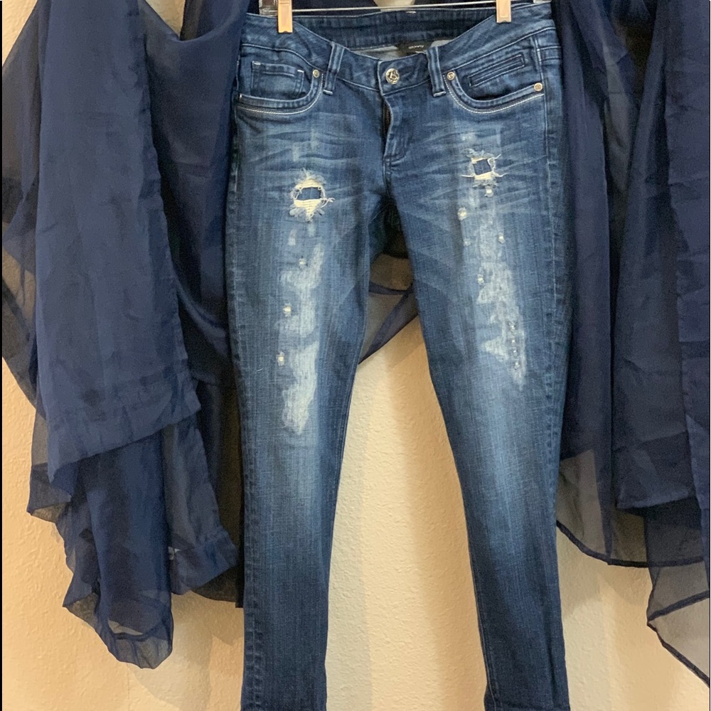 Bebe jeans size 28